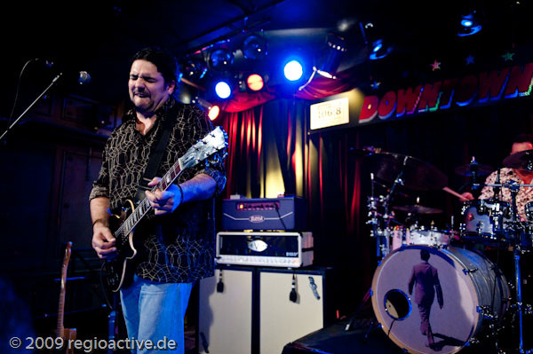 Vdelli (live im Downtown Bluesclub Hamburg am 06.05.2009)
Fotos: Holger Nassenstein